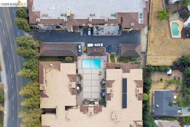 26937 Hayward BLVD 226, Hayward, CA 94542