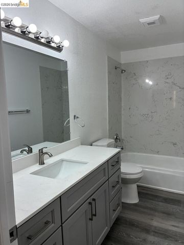 26937 Hayward BLVD 226, Hayward, CA 94542