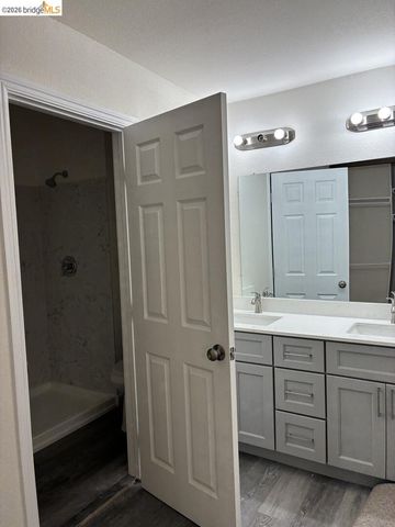 26937 Hayward BLVD 226, Hayward, CA 94542