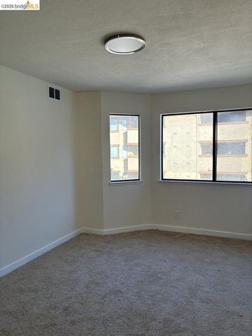 26937 Hayward BLVD 226, Hayward, CA 94542