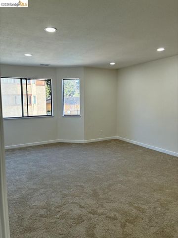 26937 Hayward BLVD 226, Hayward, CA 94542