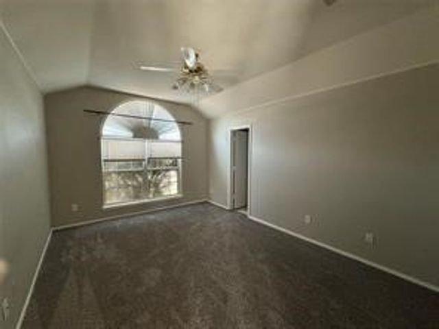 10456 Fossil Hill Drive, Fort Worth, TX 76131