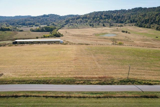 18 Elihu Cabin Hollow Road, Somerset, KY 42501