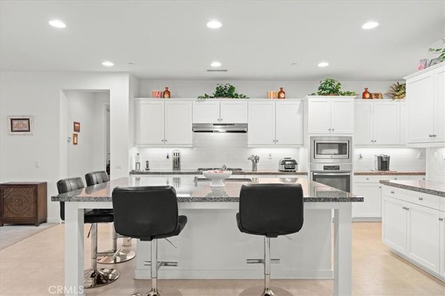 35160 Mahogany Glen Drive, Winchester, CA 92596