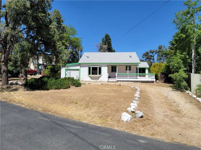 1004 Coldwater, Frazier Park, CA 93225