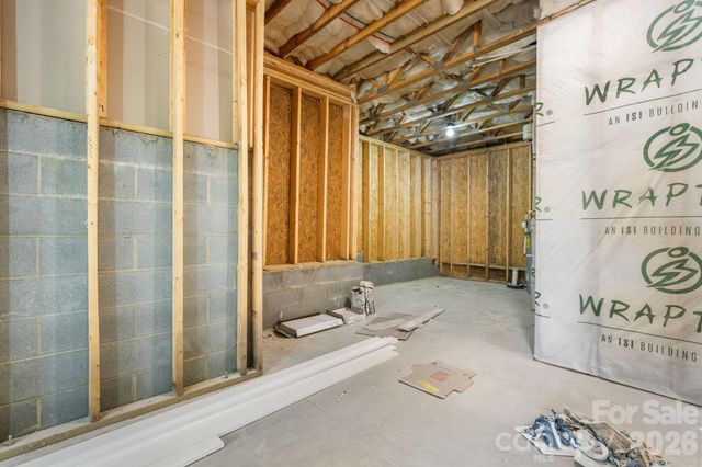 41 Tennyson Drive, Taylorsville, NC 28681