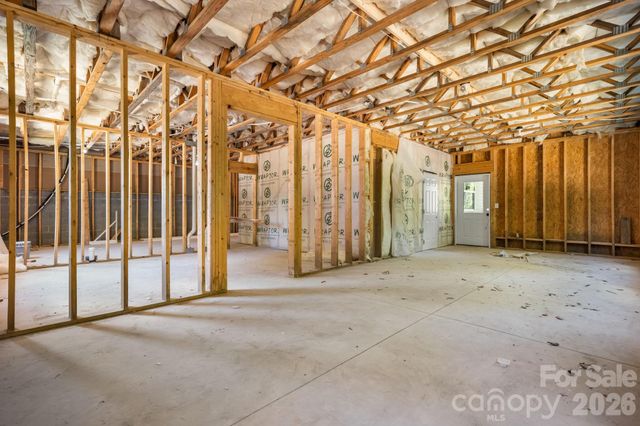 41 Tennyson Drive, Taylorsville, NC 28681