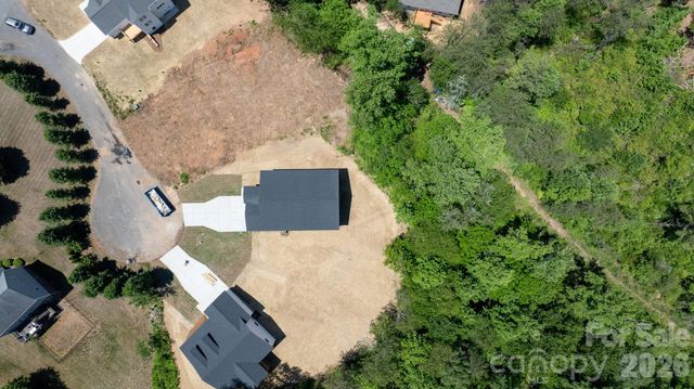 41 Tennyson Drive, Taylorsville, NC 28681
