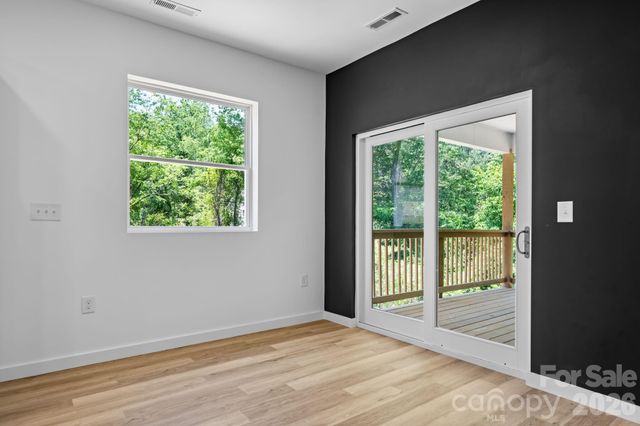 41 Tennyson Drive, Taylorsville, NC 28681