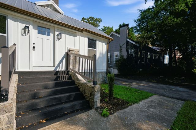 27 Vista Drive, Chattanooga, TN 37411