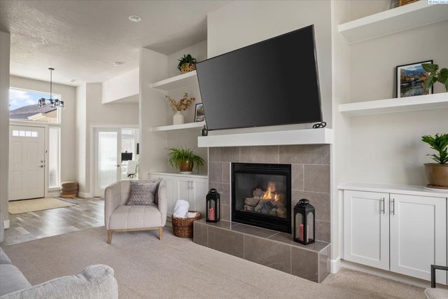 4840 Tillamook Dr, Richland, WA 99352