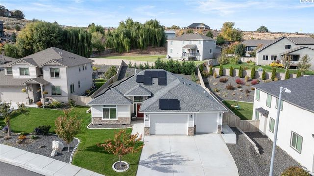 4840 Tillamook Dr, Richland, WA 99352