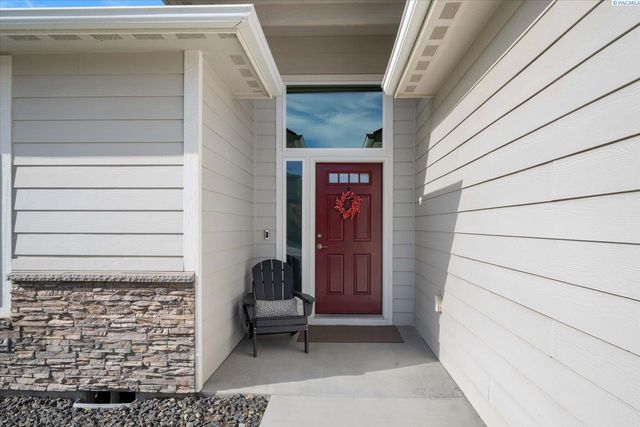 4840 Tillamook Dr, Richland, WA 99352
