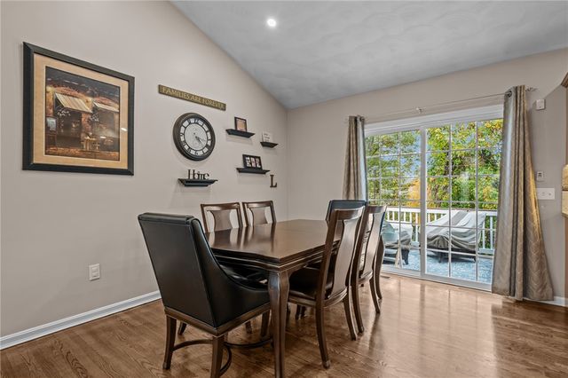 6 Emerson Court, West Warwick, RI 02893