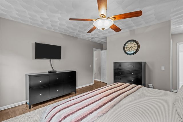 6 Emerson Court, West Warwick, RI 02893