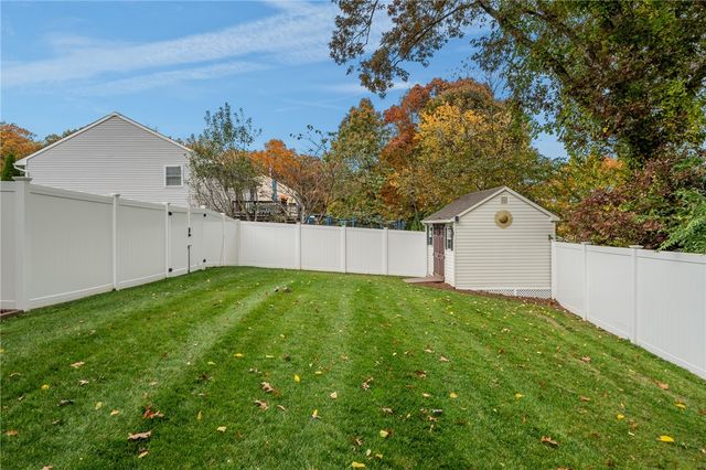 6 Emerson Court, West Warwick, RI 02893