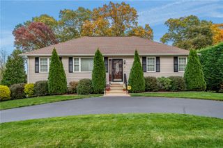 6 Emerson Court, West Warwick, RI 02893