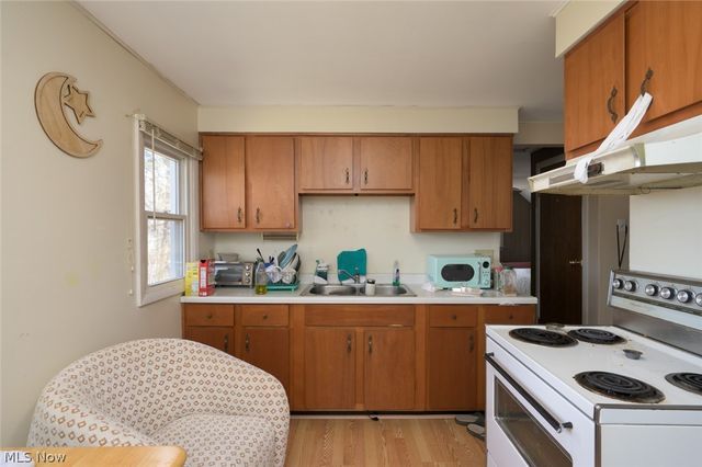 1165 Hampton Road, Kent, OH 44240