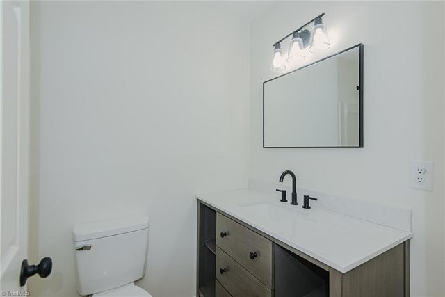 404 Walker Avenue, Graham, NC 27253
