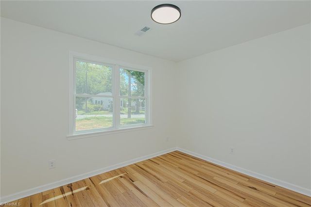 404 Walker Avenue, Graham, NC 27253