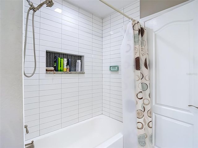 29909 CEDAR WAXWING DRIVE, Wesley Chapel, FL 33545
