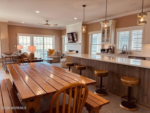 39 20th Avenue, Seaside Park, NJ 08752