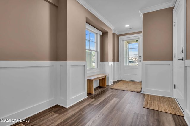39 20th Avenue, Seaside Park, NJ 08752