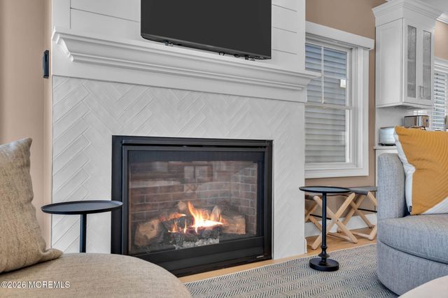 39 20th Avenue, Seaside Park, NJ 08752