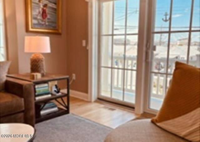 39 20th Avenue, Seaside Park, NJ 08752