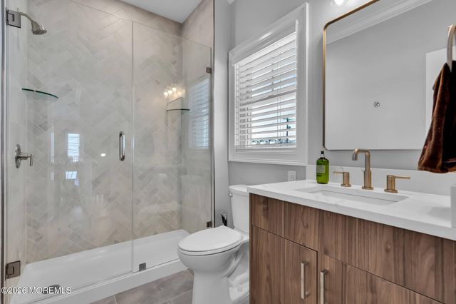 39 20th Avenue, Seaside Park, NJ 08752