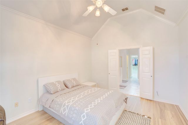 9504 Rodeo Drive, Irving, TX 75063