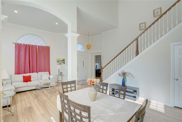 9504 Rodeo Drive, Irving, TX 75063