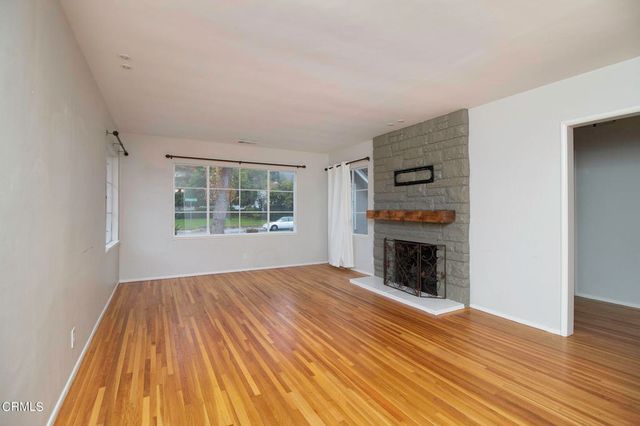 246 Baptiste Way, La Canada Flintridge, CA 91011