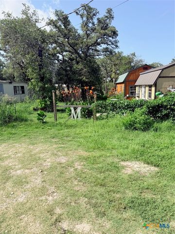 140 Mackie Lane, Seguin, TX 78155