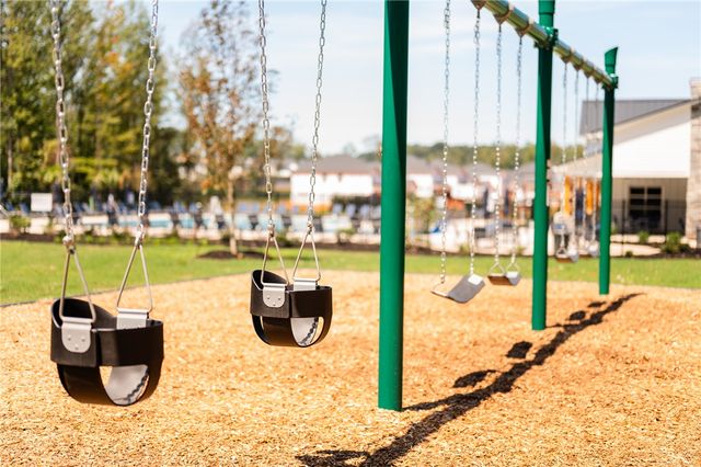 105 Madison Court, Gray Court, SC 29645