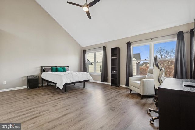 2558 JAMES MONROE CIR, Herndon, VA 20171