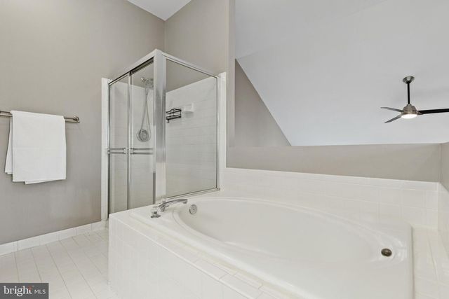 2558 JAMES MONROE CIR, Herndon, VA 20171