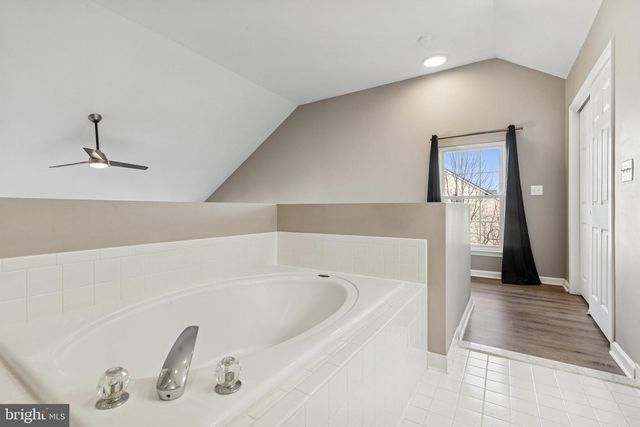 2558 JAMES MONROE CIR, Herndon, VA 20171