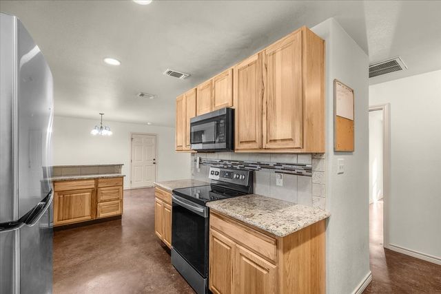 5532 Highview Drive, Granbury, TX 76048