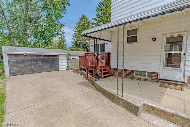 80 Hamilton Street, Berea, OH 44017