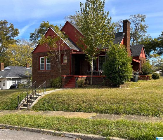 3055 AVENUE T, Birmingham, AL 35208