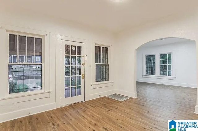 3055 AVENUE T, Birmingham, AL 35208