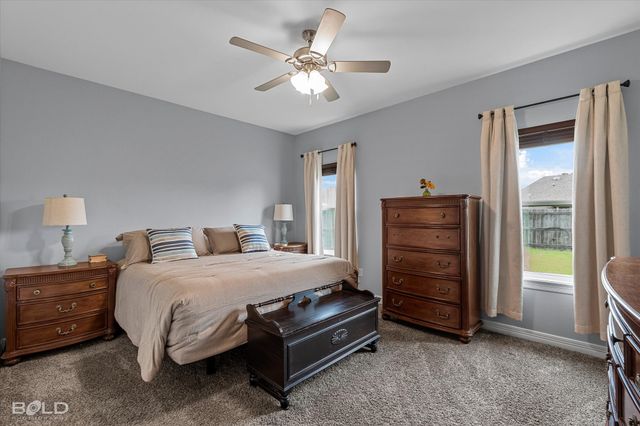 2054 Briar Hollow, Shreveport, LA 71118