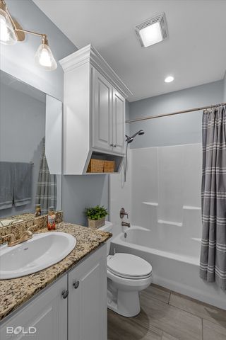 2054 Briar Hollow, Shreveport, LA 71118