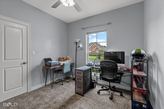 2054 Briar Hollow, Shreveport, LA 71118