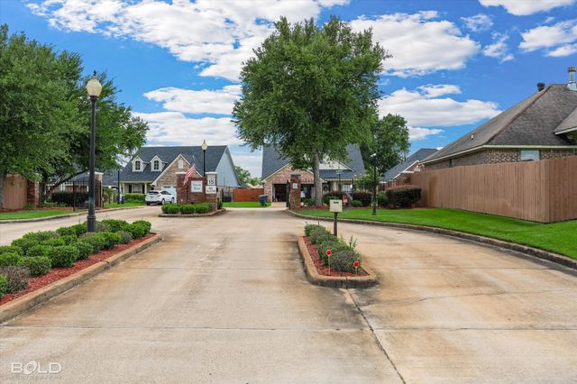 2054 Briar Hollow, Shreveport, LA 71118