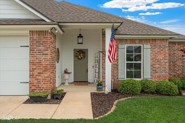 2054 Briar Hollow, Shreveport, LA 71118