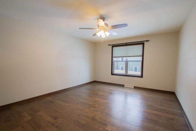 301 Creekside COURT, Watertown, WI 53098