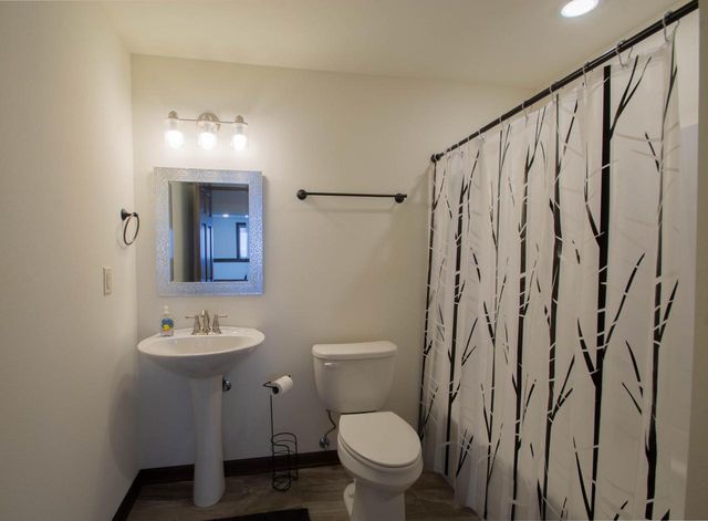 301 Creekside COURT, Watertown, WI 53098