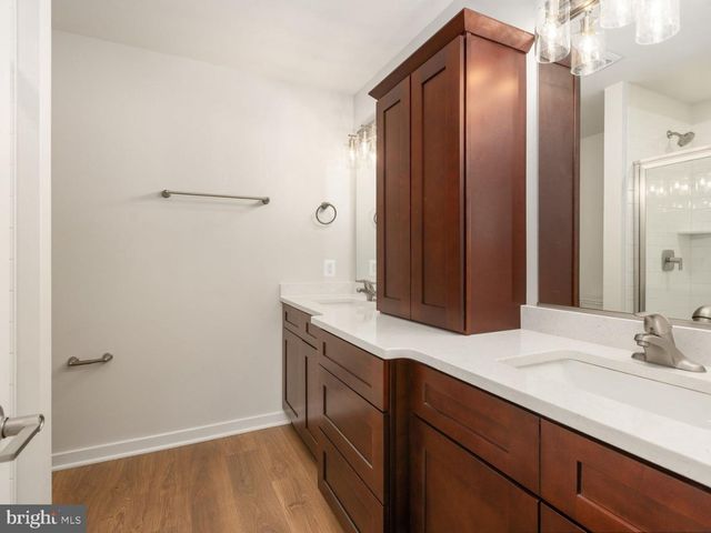 439 SHOREWOOD DR, Colonial Beach, VA 22443